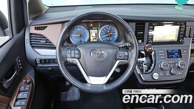 Toyota Sienna, 2019 13
