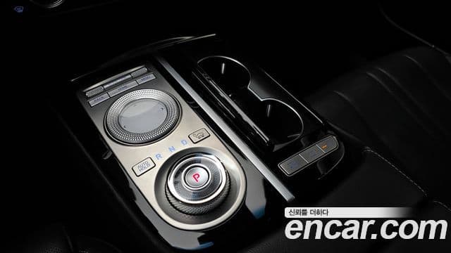 Genesis G80 (RG3) бензин 2.5 турбо AWD, 2021 9