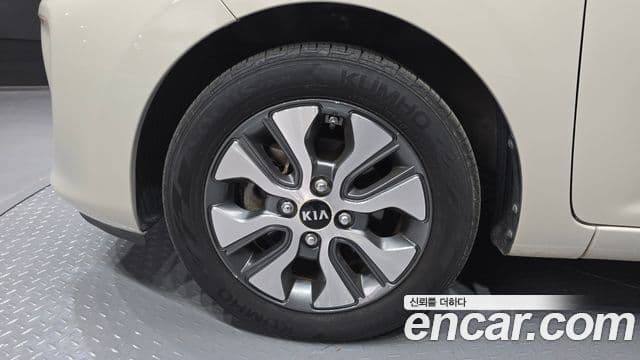 Kia The / новый New Morning Luxury, 2016 все фото