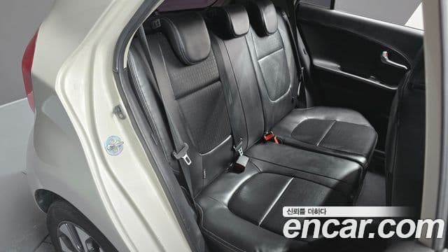 Kia The / новый New Morning Luxury, 2016 12