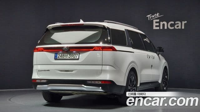 Kia Carnival 4세대 Signature, 2021 2