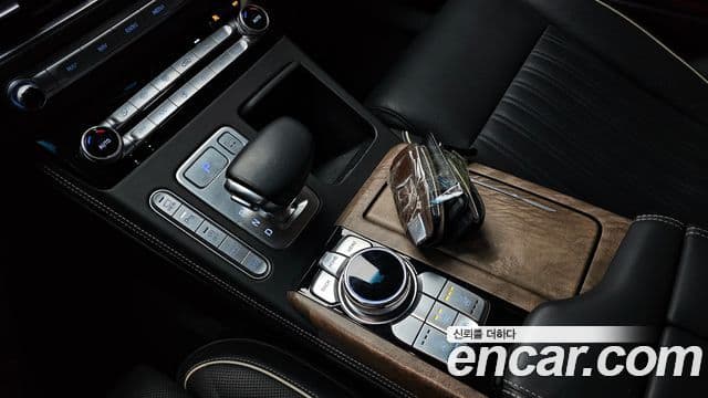 Genesis G90 Luxury, 2021 9