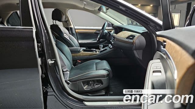 Genesis G90 Luxury, 2021 10