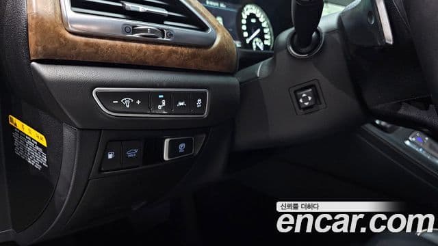 Genesis G90 Luxury, 2021 17