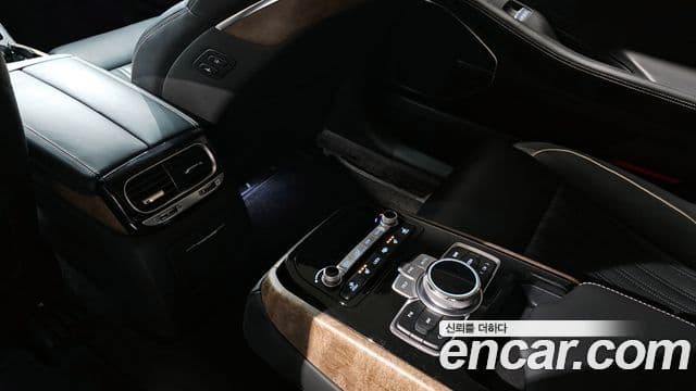 Genesis G90 Luxury, 2021 18