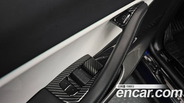 Tesla модель Y performance AWD, 2022 16