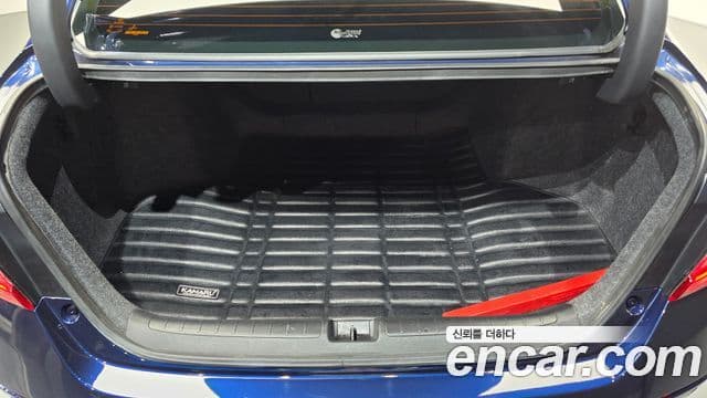 Honda Accord 10세대 2.0 гибрид Туринг (Touring), 2021 20