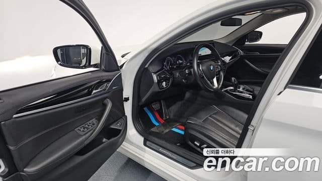 BMW 5시리즈 (G30) Luxury, 2018 10