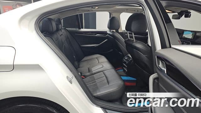 BMW 5시리즈 (G30) Luxury, 2018 12
