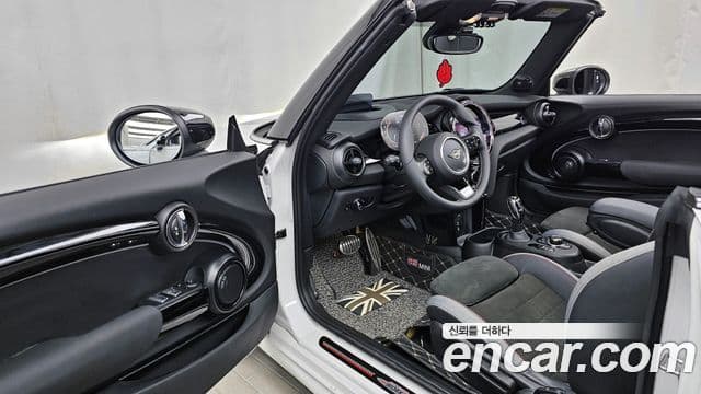 Mini Cooper S кабриолет 3세대, 2023 10