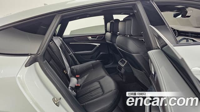 Audi A7 (4K) Premium, 2023 12