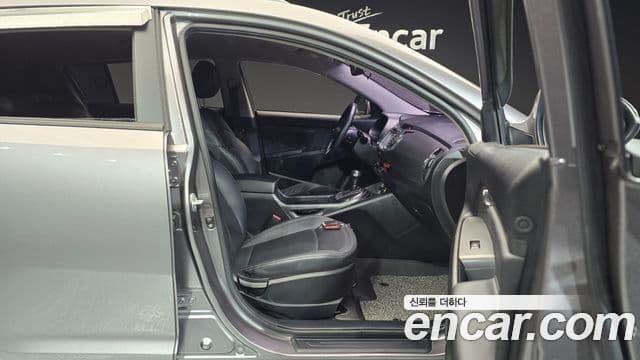 Kia Sportage R топовая версия, 2013 10