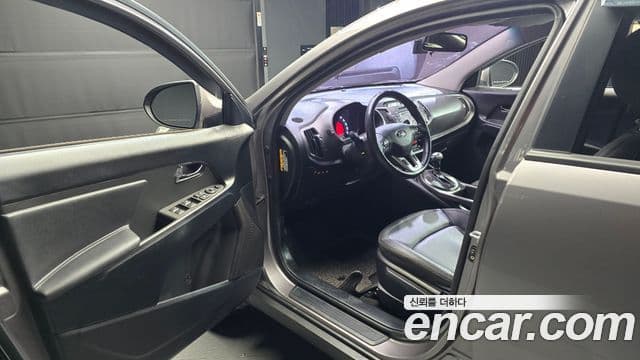 Kia Sportage R топовая версия, 2013 11