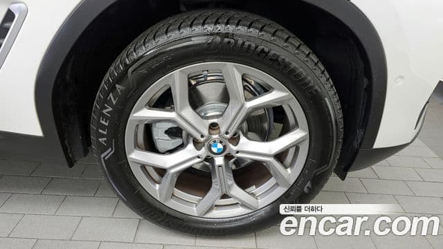 BMW X4 (G02) xDrive20i xLine, 2023 все фото