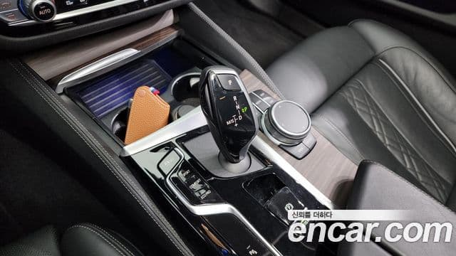 BMW 5시리즈 (G30) Luxury, 2022 9