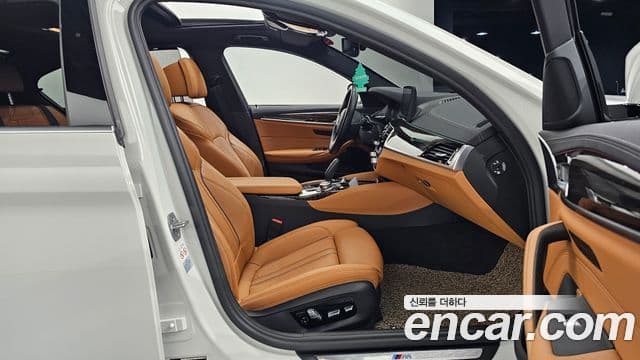 BMW 5시리즈 (G30) 520i M Sport, 2022 10