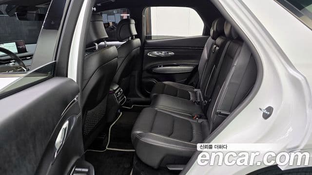 Genesis GV70, 2024 12