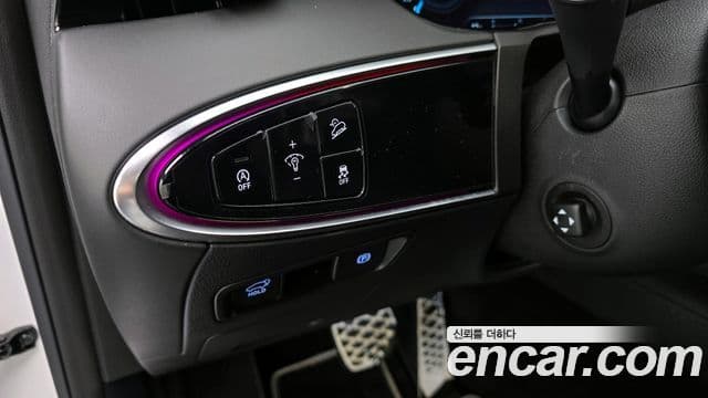 Genesis GV70, 2024 13