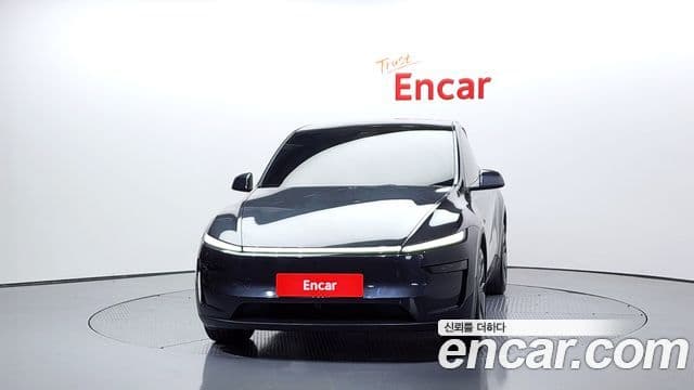 Tesla модель Y Long Range AWD, 2025 3