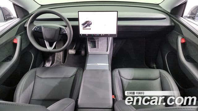 Tesla модель Y Long Range AWD, 2025 7