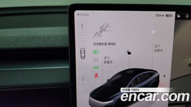 Tesla модель Y Long Range AWD, 2025 9