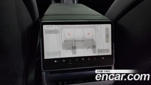 Tesla модель Y Long Range AWD, 2025 17