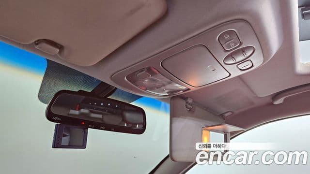 Kia Carnival R Premium, 2013 20