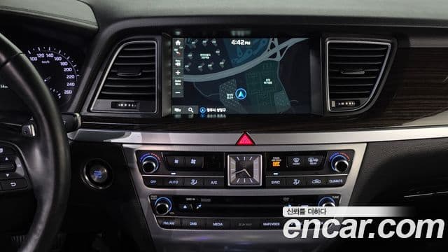 Genesis G80 Premium Luxury, 2017 13