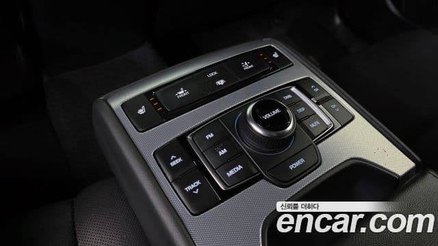 Genesis G80 Premium Luxury, 2017 18