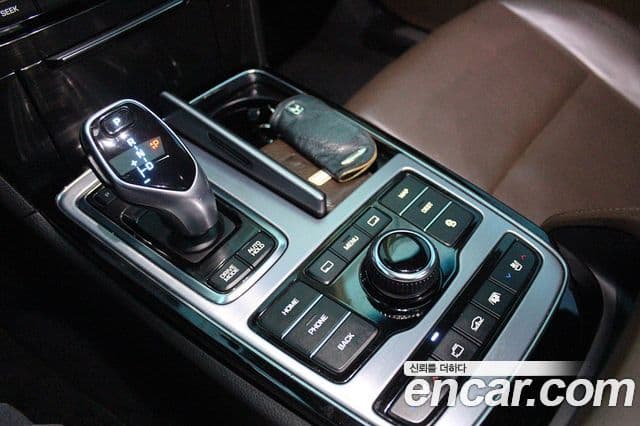 Hyundai Equus(новый кузов / новое поколение) Prestige, 2013 12