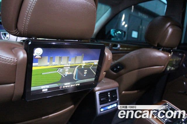 Hyundai Equus(новый кузов / новое поколение) Prestige, 2013 15
