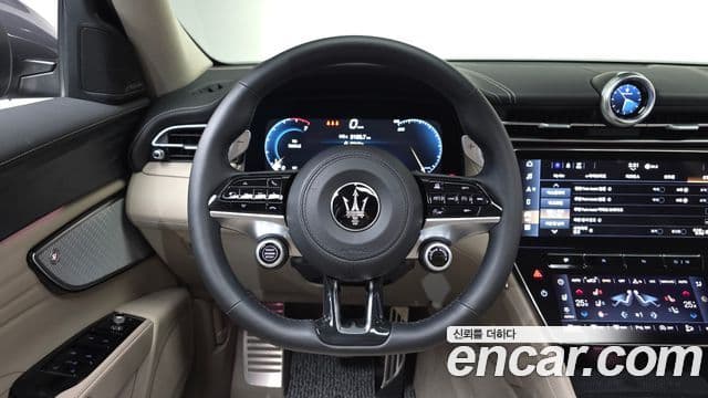 Maserati Grecale 2.0 AWD GT тип P, 2023 14