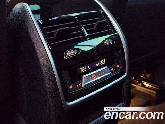 BMW X6 (G06) xDrive40i M Sport, 2022 16