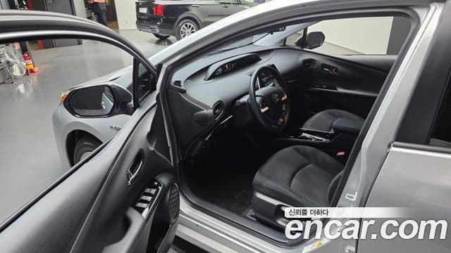Toyota 프리우스 4세대 1.8 E, 2018 10