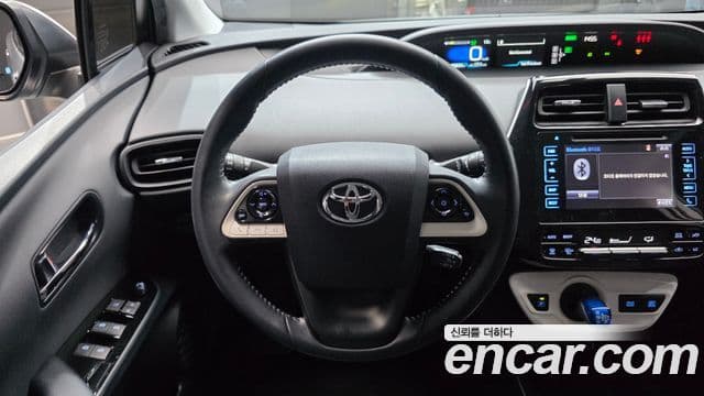Toyota 프리우스 4세대 1.8 E, 2018 13