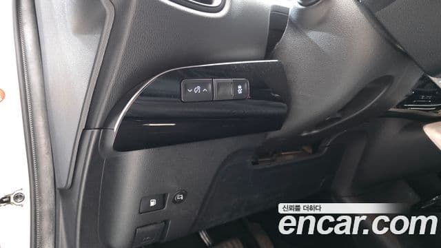 Toyota 프리우스 4세대 1.8 E, 2018 15