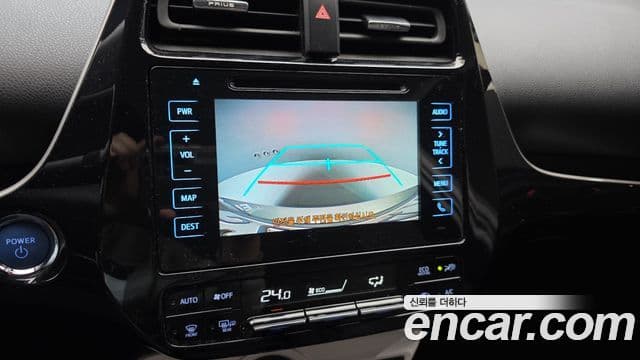 Toyota 프리우스 4세대 1.8 E, 2018 17