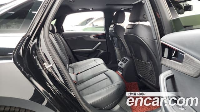 Audi A4 (B9) Premium, 2023 12