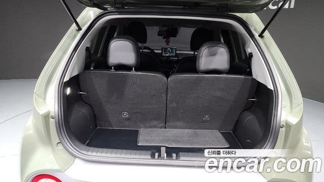 Hyundai Casper турбо D Essential, 2023 20