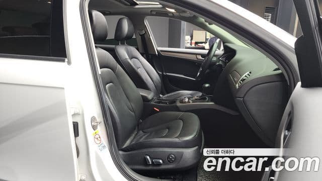 Audi New A4 B8, 2014 11