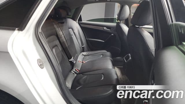 Audi New A4 B8, 2014 12