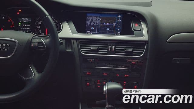 Audi New A4 B8, 2014 14