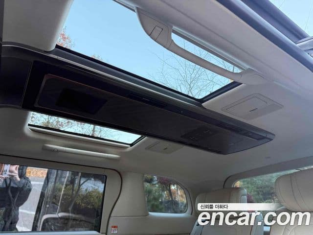 Lexus LM 2세대 500h Royal, 2025 17