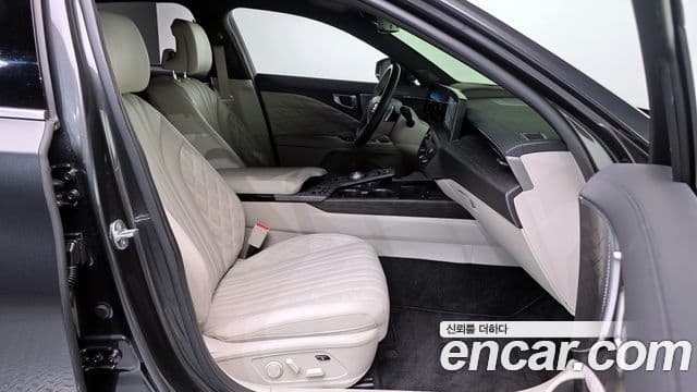 Kia K8 гибрид Signature, 2023 10