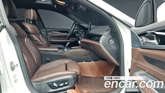 BMW 6시리즈 GT (G32) 620d xDrive M Sport, 2021 10