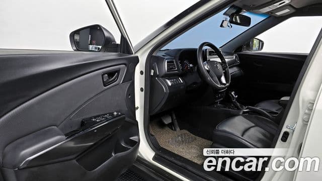 KG모빌리티(SsangYong) Berry New Tivoli V1, 2020 11