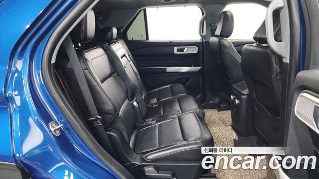 Ford Explorer 6세대 2.3 Limited 4WD, 2022 12