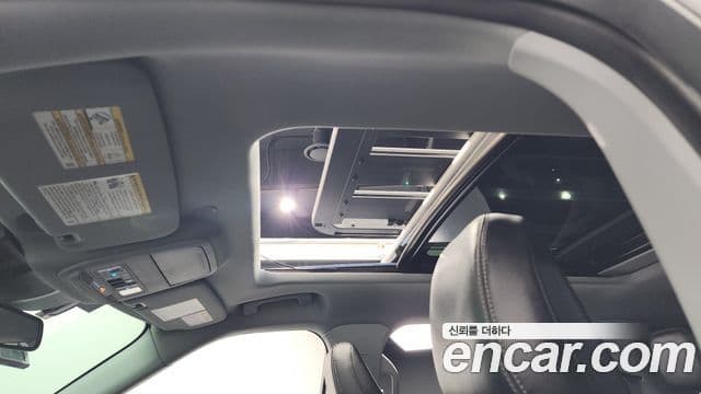 Ford Explorer 6세대 2.3 Limited 4WD, 2022 17