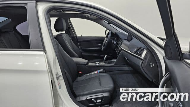 BMW 3시리즈 (F30), 2018 10