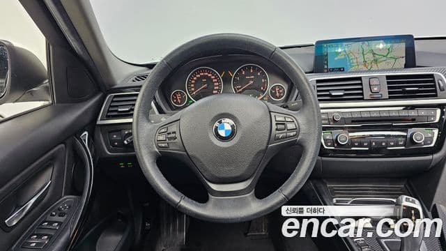 BMW 3시리즈 (F30), 2018 14